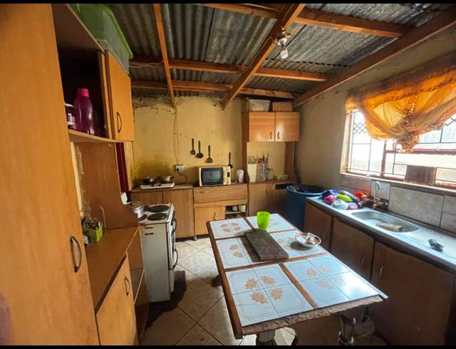 3 BEDROOM HOUSE FOR SALE IN MOKOPANE RURAL
